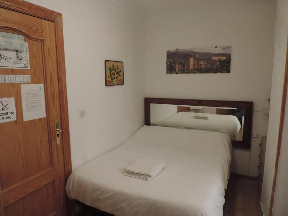 Hostel El Cascabel Grenade Extérieur photo