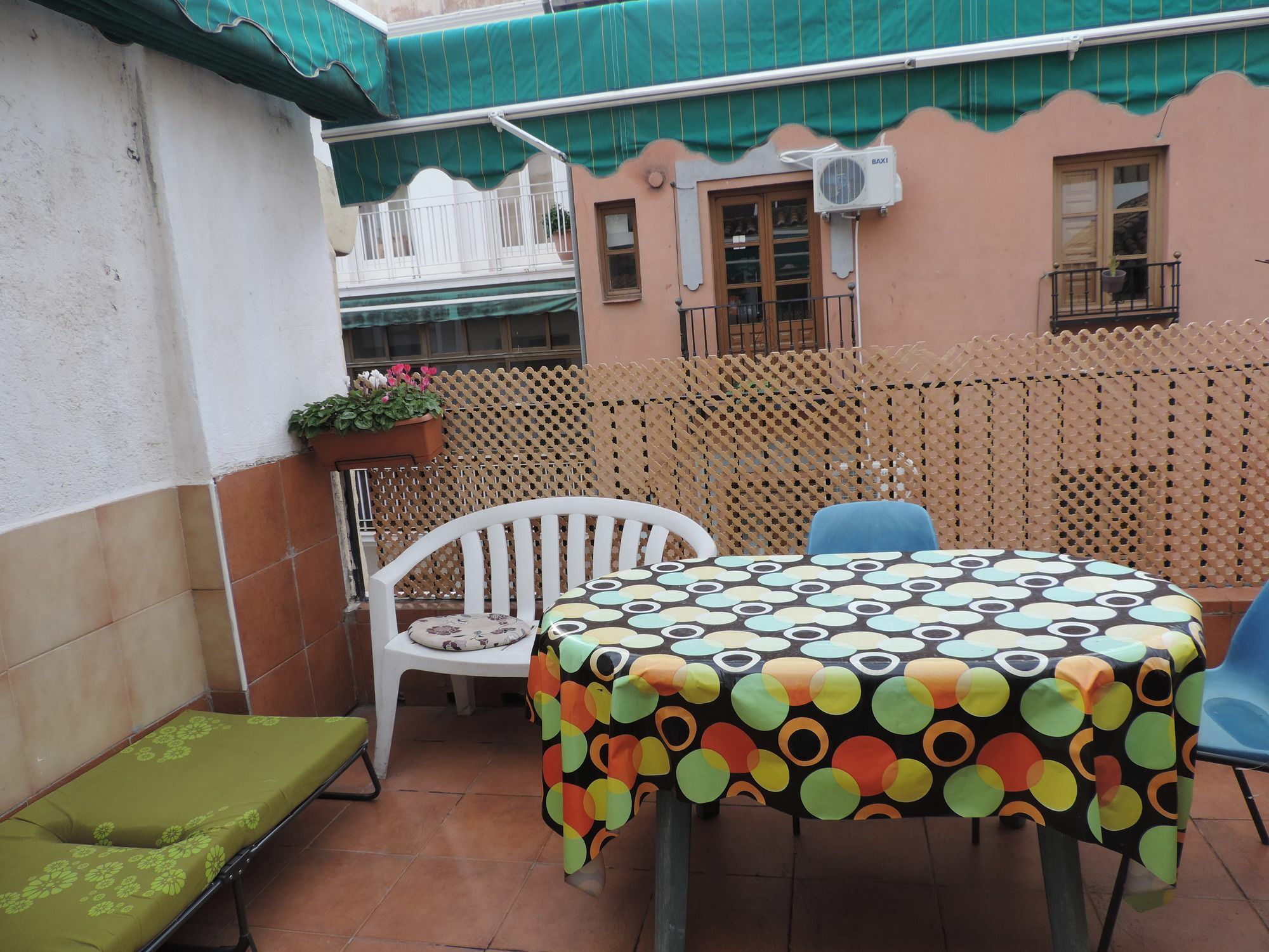 Hostel El Cascabel Grenade Extérieur photo